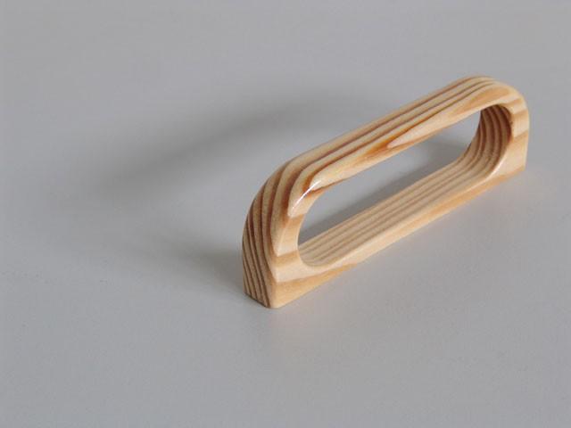 T_ BÚTORFOGANTYÚ R-1102-96 96 FENYŐ 0