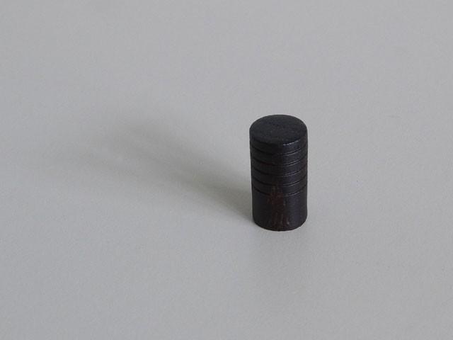 T_ BÚTORFOGANTYÚ S638-14 ÁTM:15 WENGE 0