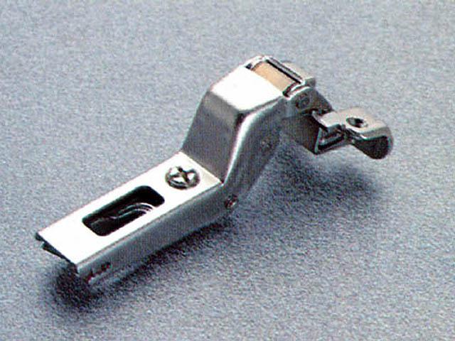 BÚTORPÁNT SALICE C2Z6P99 KÖZÉZÁRÓDÓ FÉMKERETHEZ NIKKEL 0