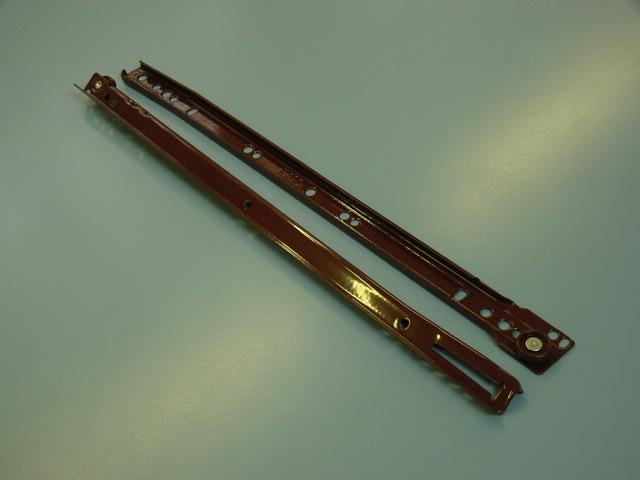 GÖRGŐS FIÓKCSÚSZÓ ART 4500 ÖNBEHÚZÓS 450 mm TEHERB: 25 kg BARNA 0