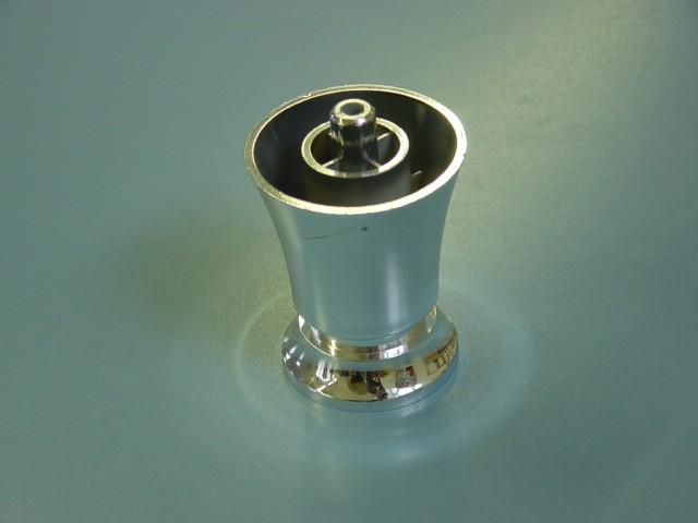 MŰANYAG DESIGN LÁB 0768 H=60mm 100kg KRÓM 0