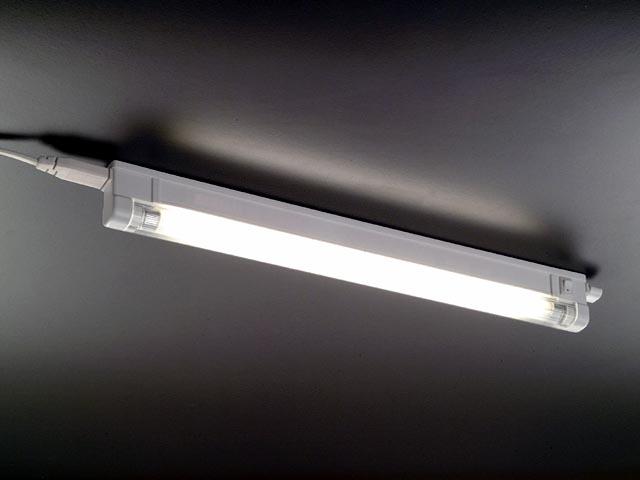 FLATTY-PL fénycsöves lámpa FEHÉR 16 W, 520mm 0